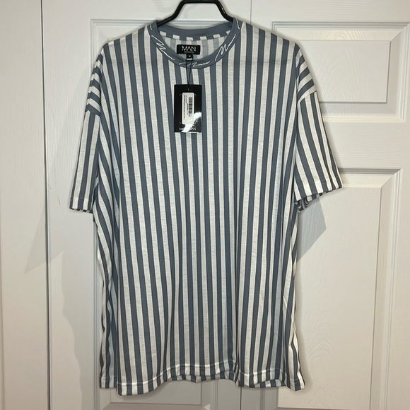 Oversized MAN signature vertical stripe t-shirt - Picture 1 of 3